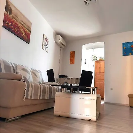 Apartma_samy